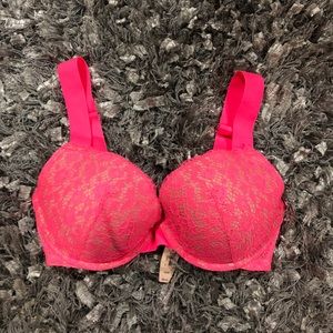 Victoria’s Secret 32DD